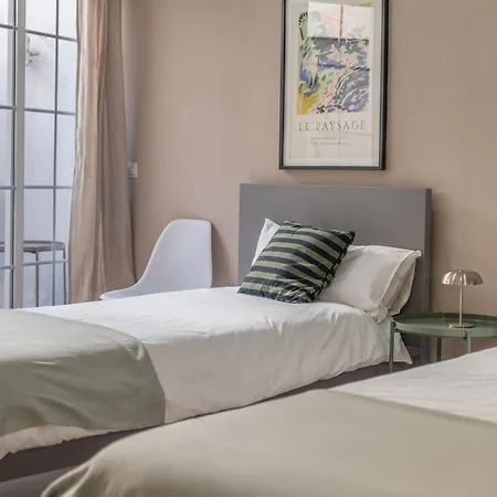 Victoria 16 Premium By Nagoa Homes Apartment *